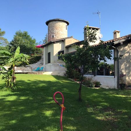 Vélines Moulin A Vent De Prentygarde En Dordogne 아파트 외부 사진